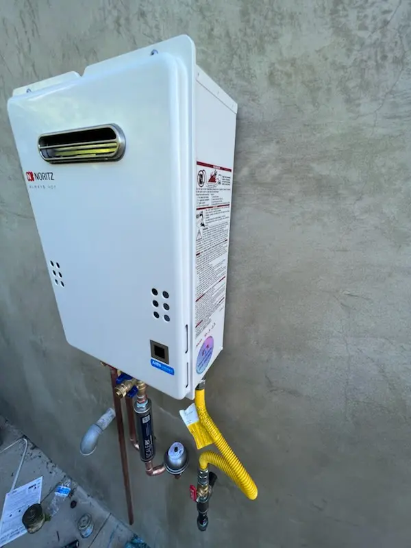 Tankless water heater installation for Baldy Mesa homes